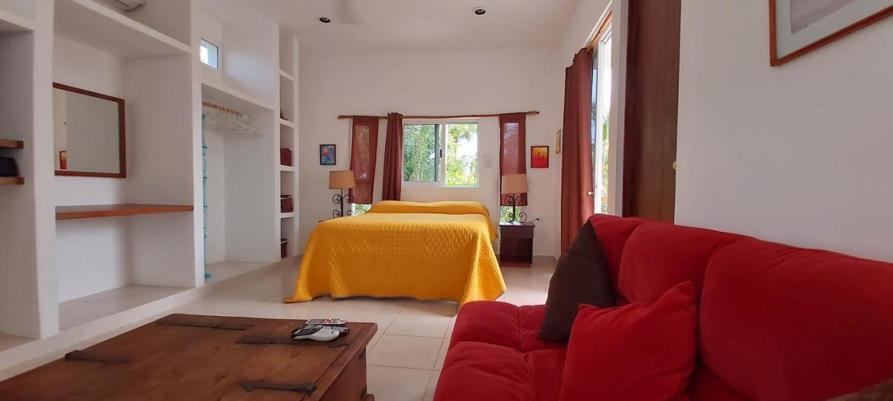 Mini Pini Bird Watching And Cenote Loft Villa Косумел Екстериор снимка